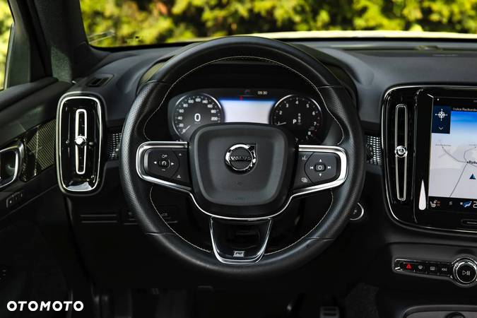 Volvo XC 40 T4 Geartronic R-Design - 23