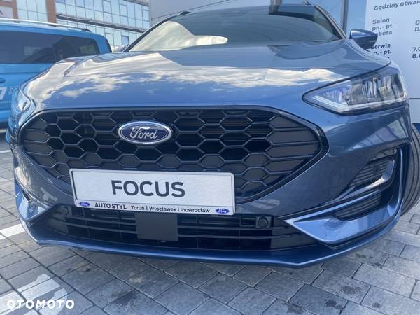 Ford Focus 1.0 EcoBoost mHEV ST-Line X - 4
