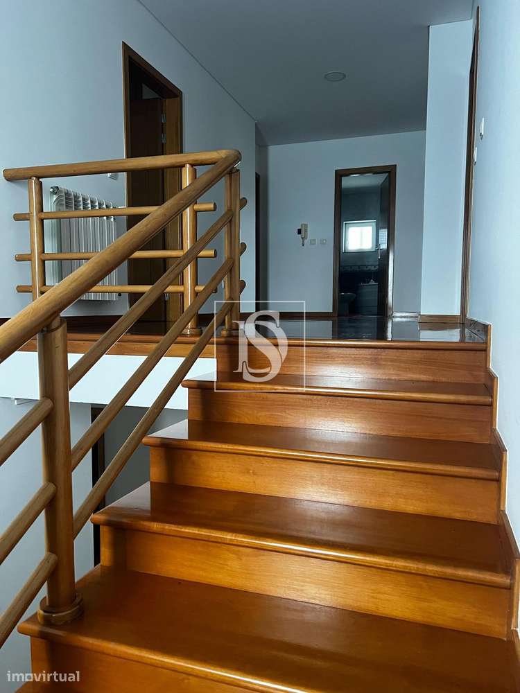 Moradia T5 Venda em Areias,Barcelos - Grande imagem: 2/19