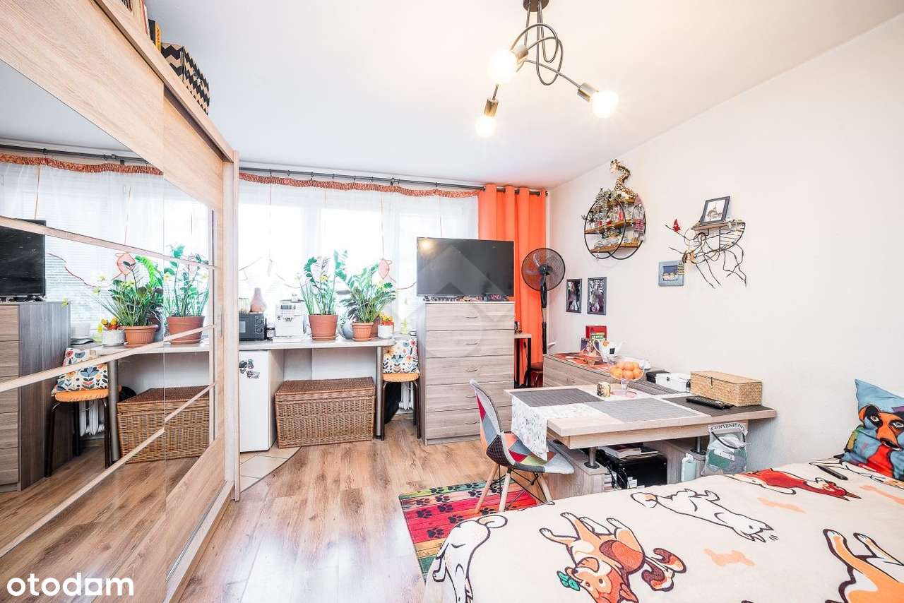 Kawalerka z półotwartą kuchnią | Pełna własność | Blisko tramwaj - Pełny obrazek: 4/8