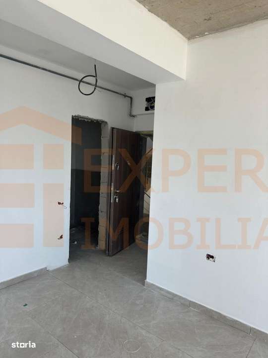 Garsoniera zona Mamaia Sat - Imagine principală: 3/12