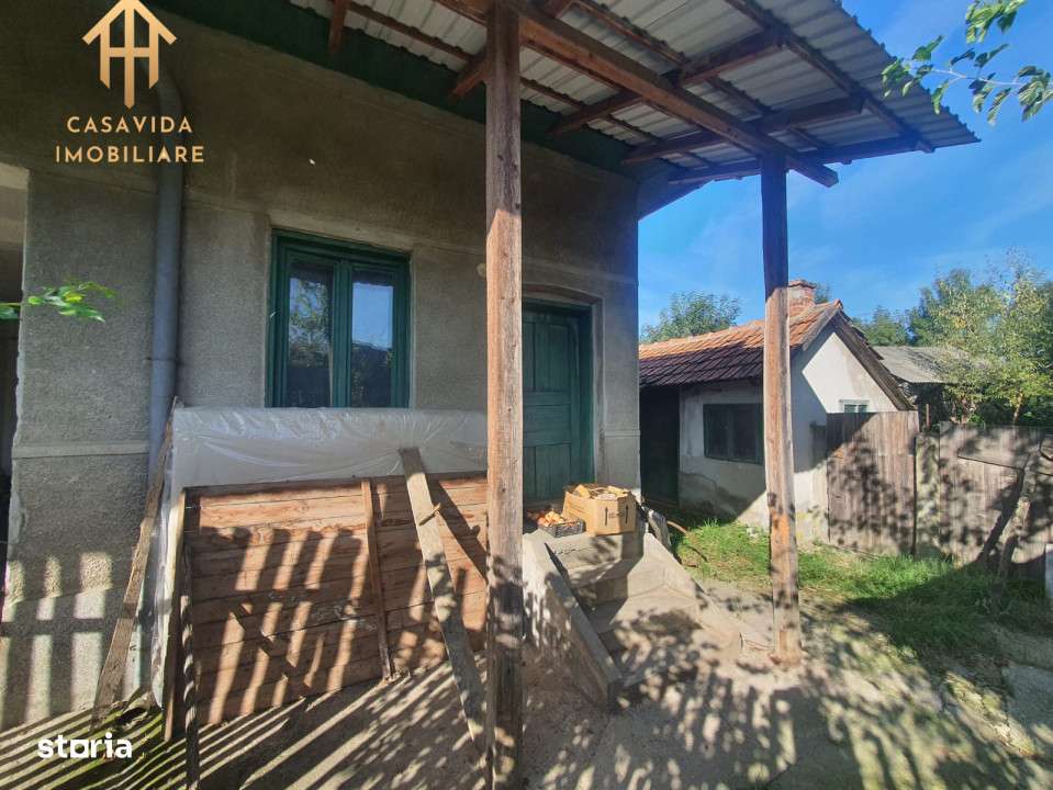 De Vanzare Casa Mare cu Teren Generos in Buzias - Imagine principală: 3/15