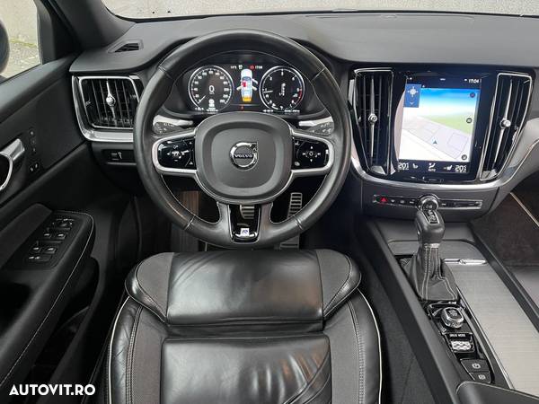 Volvo V60 D3 Geartronic R-Design - 6