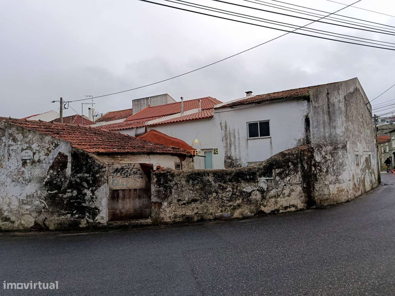 EXCELENTE MORADIA PARA REMODELAÇÃO  EM VIALONGA - Grande imagem: 5/7