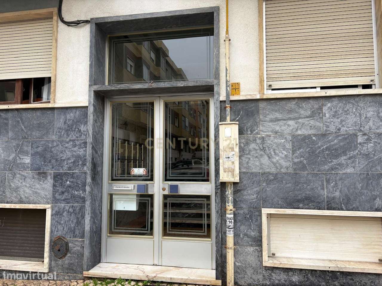 Apartamento T1 + 1 INVESTIMENTO-8