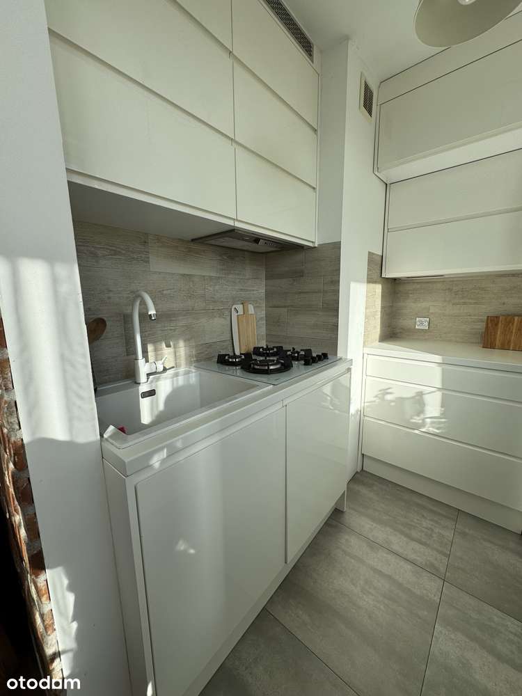 Jasne, ciepłe i zadbane 3 pokoje z balkonem i piwnicą / ZŁOTE ŁANY - Pełny obrazek: 5/15