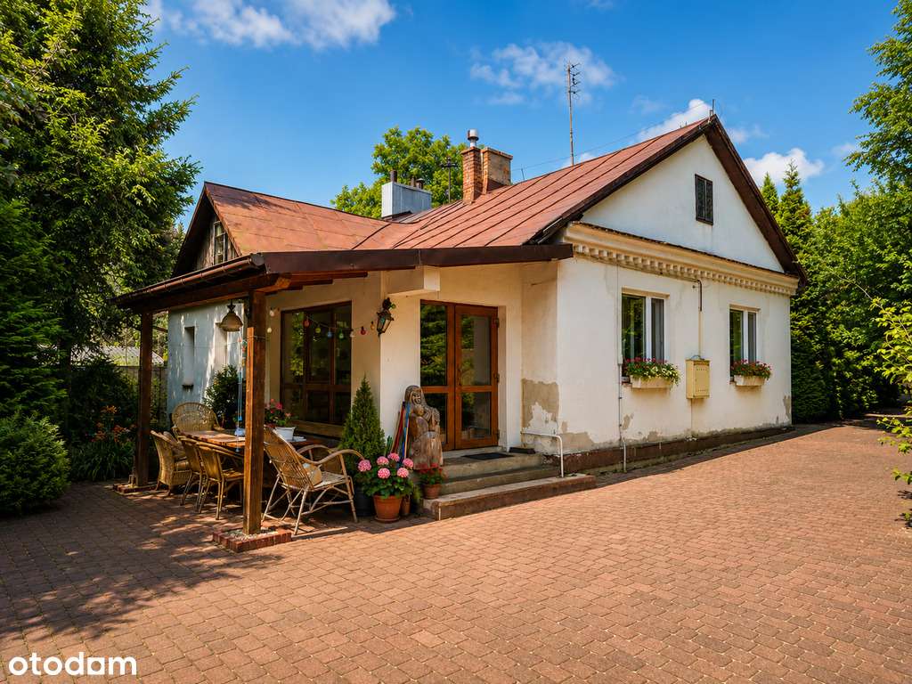 Piękny Tani dom w mieście wśród drzew Pruchnik