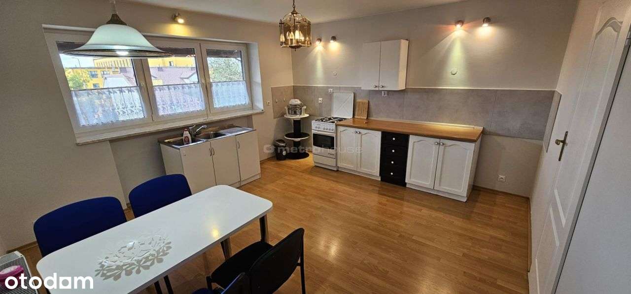 Sprzedam dom,dwa mieszkania-Zamieszkaj I Wynajmuj-15