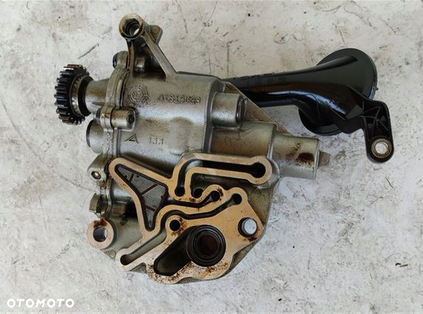 SMOK OLEJU VW AUDI A4 B8 2.0 TFSI CCZ 06J115251S - 2