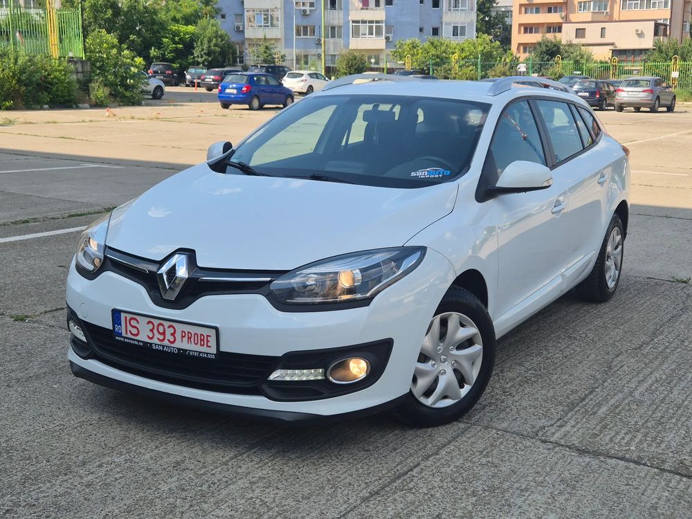 Renault Megane III [2008 - 2016] dCi 110 FAP Paris 2014