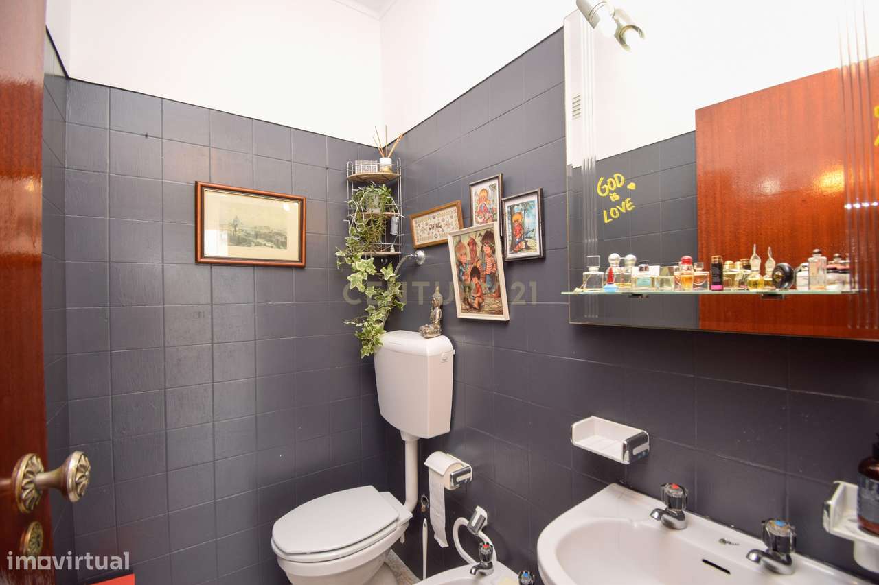 T3 Luminoso na Rinchoa (Rio de Mouro) | Varandas a Sul | Excelente Loc-13