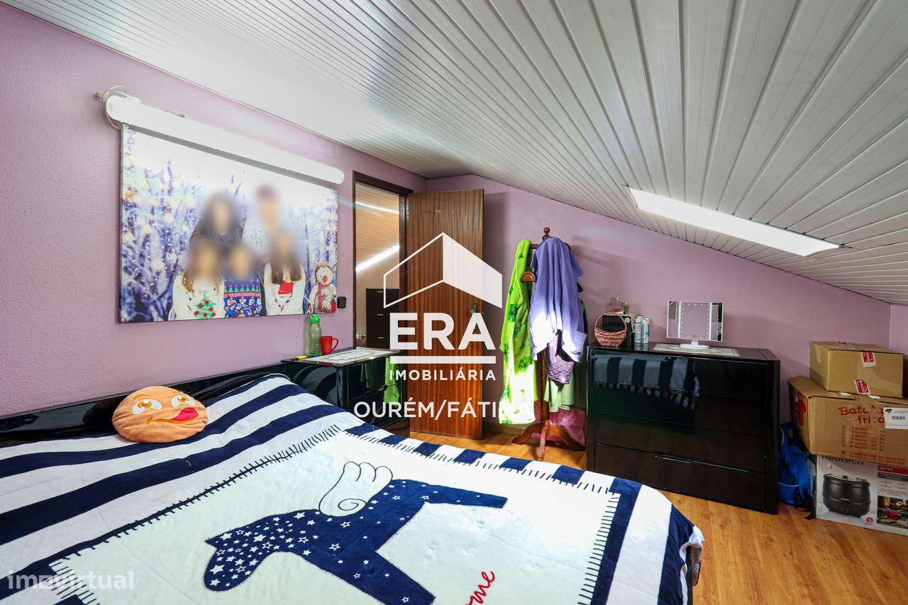 Apartamento T3+2 Duplex, com garagem fechada-17