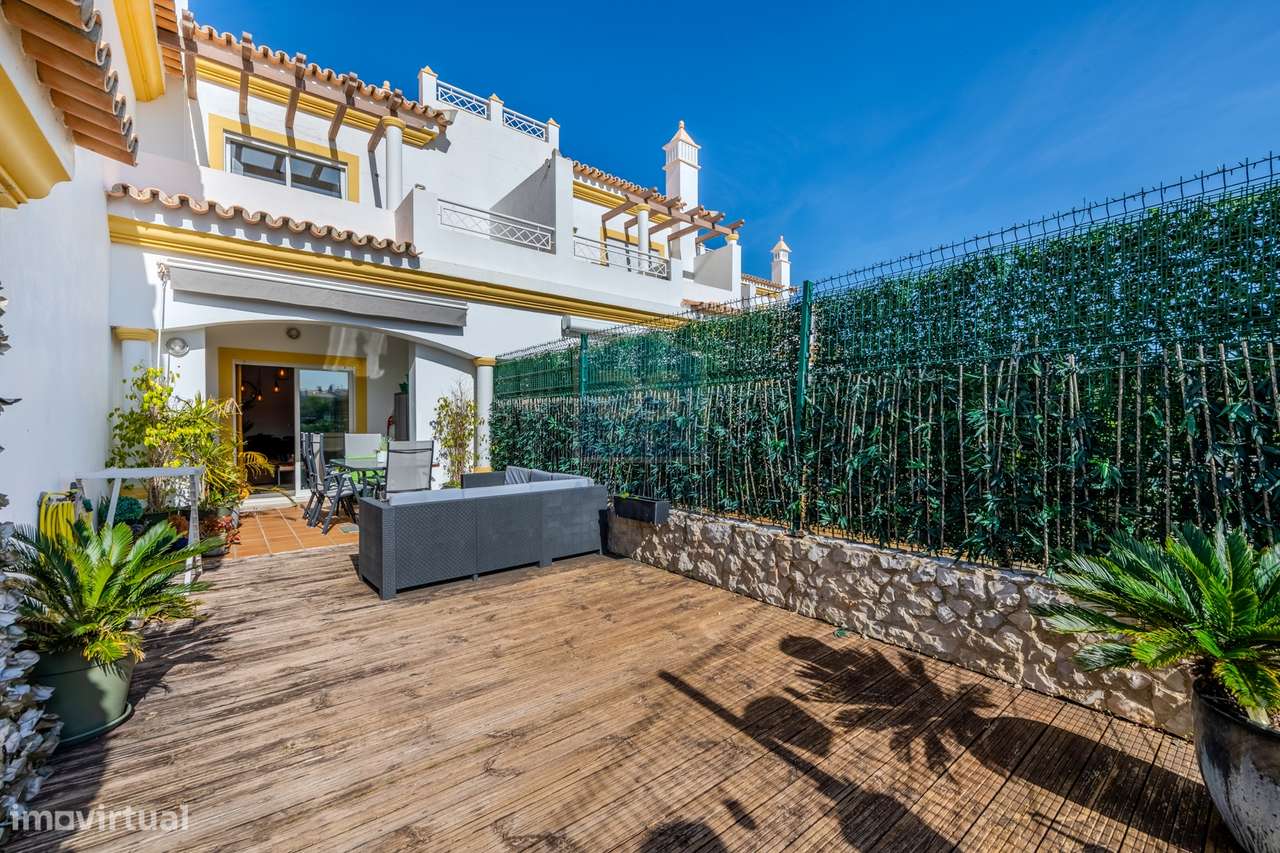 Moradia em Banda T2+2 Venda em Albufeira e Olhos de Água,Albufeira - Grande imagem: 3/43