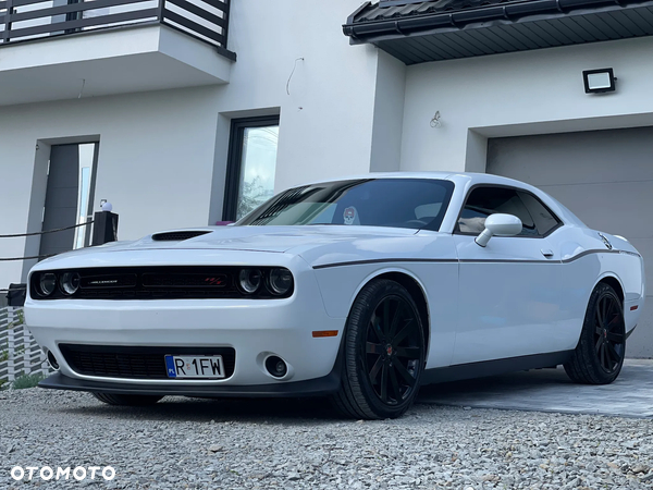 Dodge Challenger Automatik SXT Plus - 3