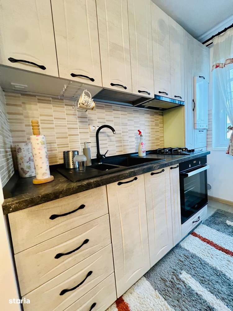 Apartament 2 Camere de Vânzare zona Coresi Top city-5