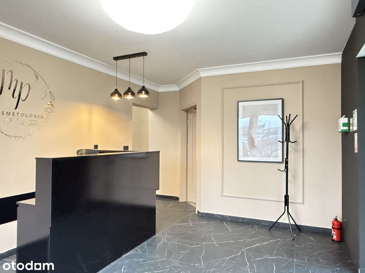 Nieużytkowane mieszkanie(możliwość prowadzenia salonu kosm.)-Chopina.-1