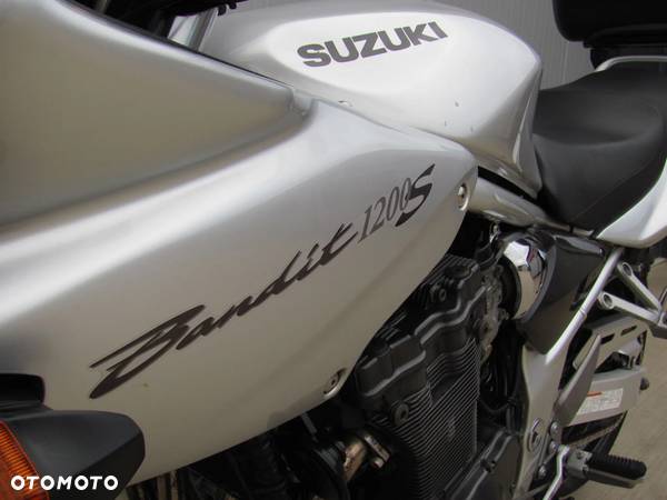Suzuki Bandit - 26