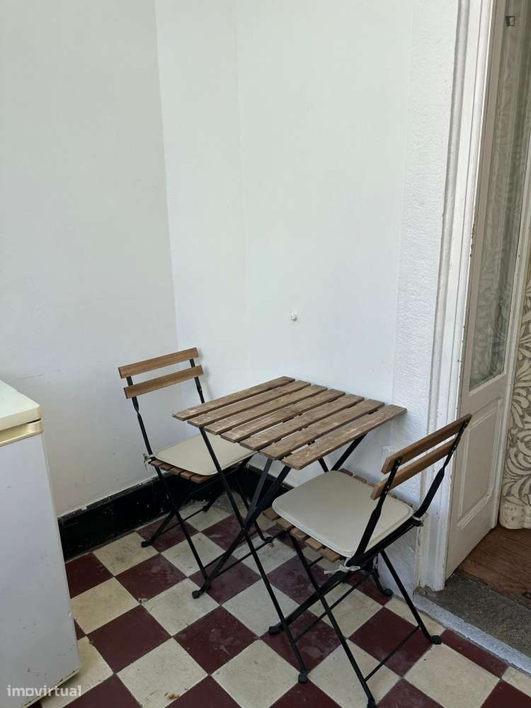 Quarto - localizado em Arroios Lisbon - Grande imagem: 4/9