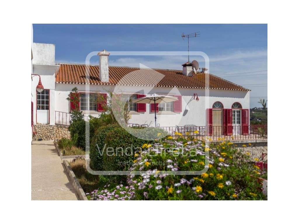 Moradia V6 com anexo T2 com terreno de 7.480 m2 em Arruda dos Vinho... - Grande imagem: 4/31