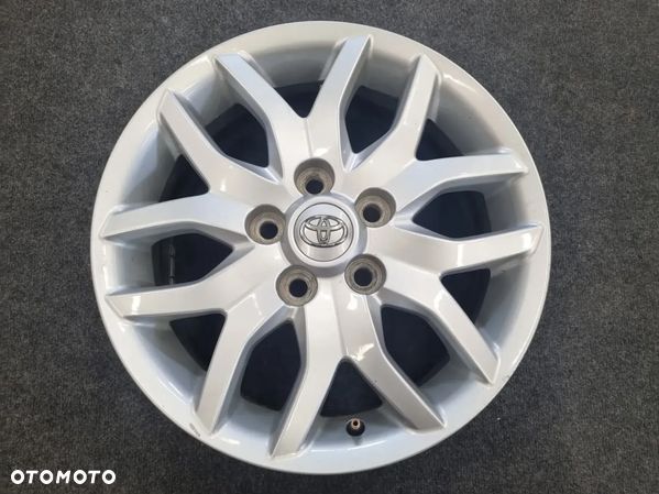 Alufelga Toyota Auris 16 cali 5x114,3  PZ474-E0670-2  1szt. Ładna - 1