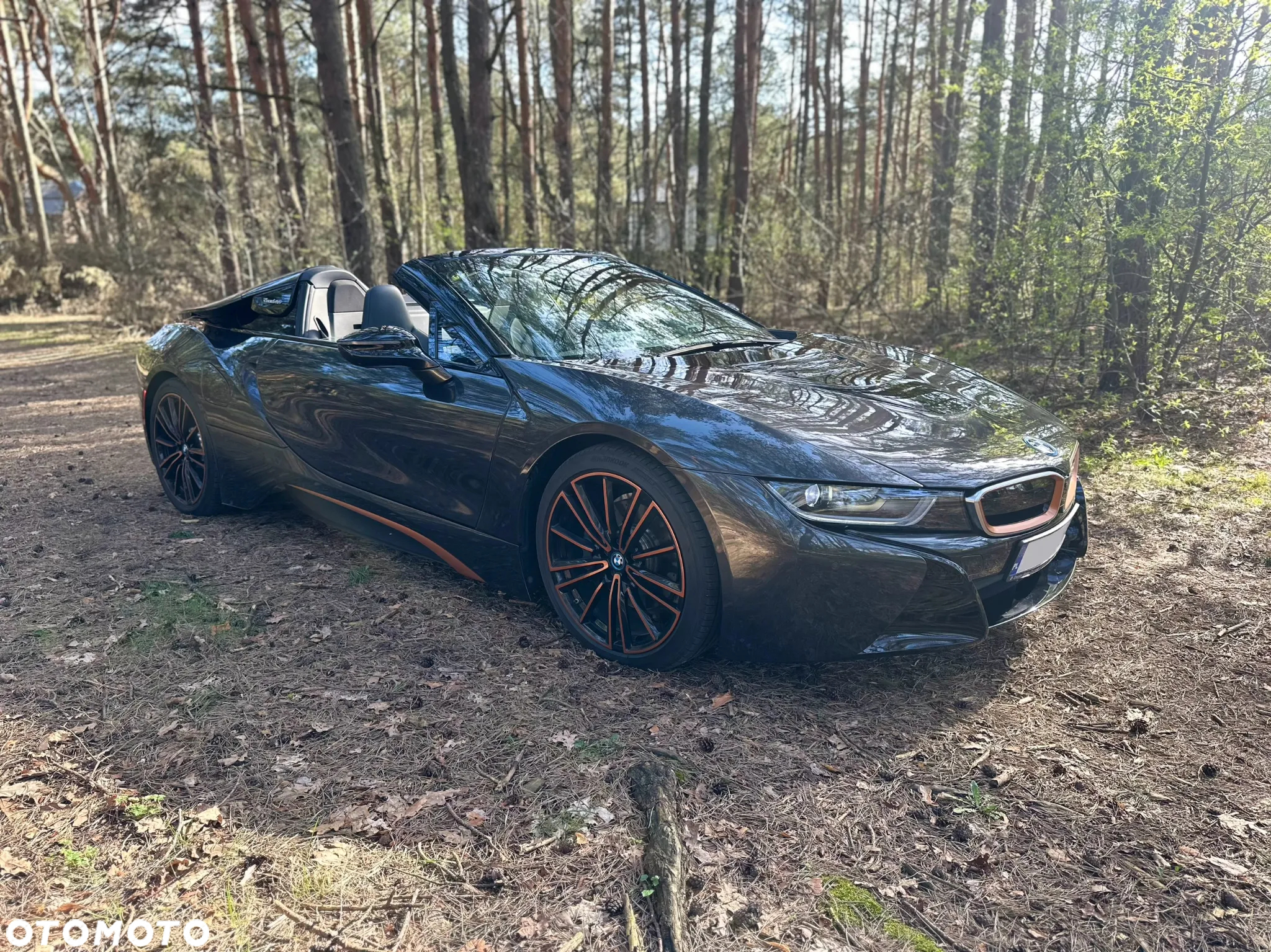 BMW i8 Roadster - 25