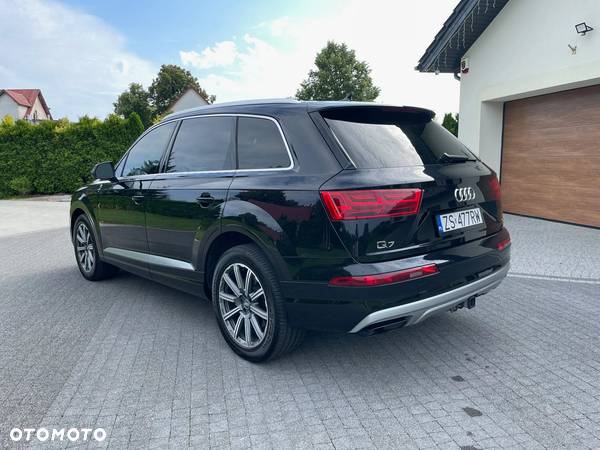 Audi Q7 3.0 TFSI Quattro Tiptronic - 9