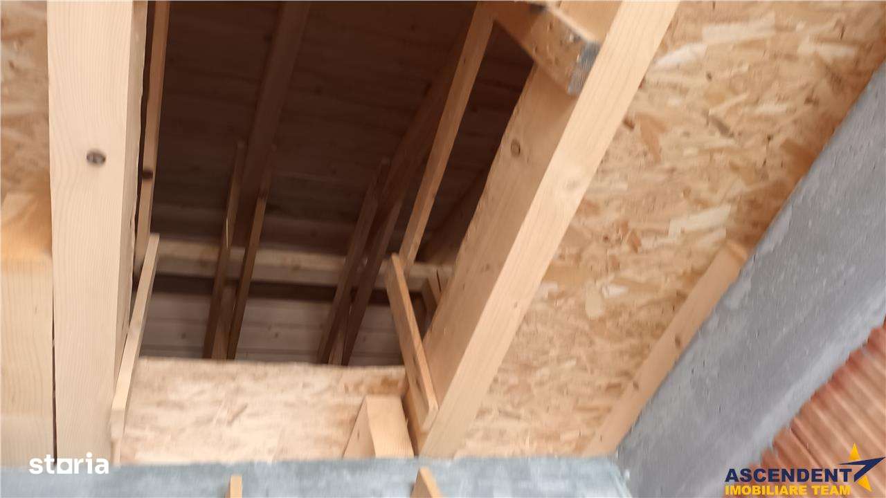 Casa la 15 minute de Brasov, DJ 112A, la rosu sau finalizata la cheie - Imagine principală: 4/20