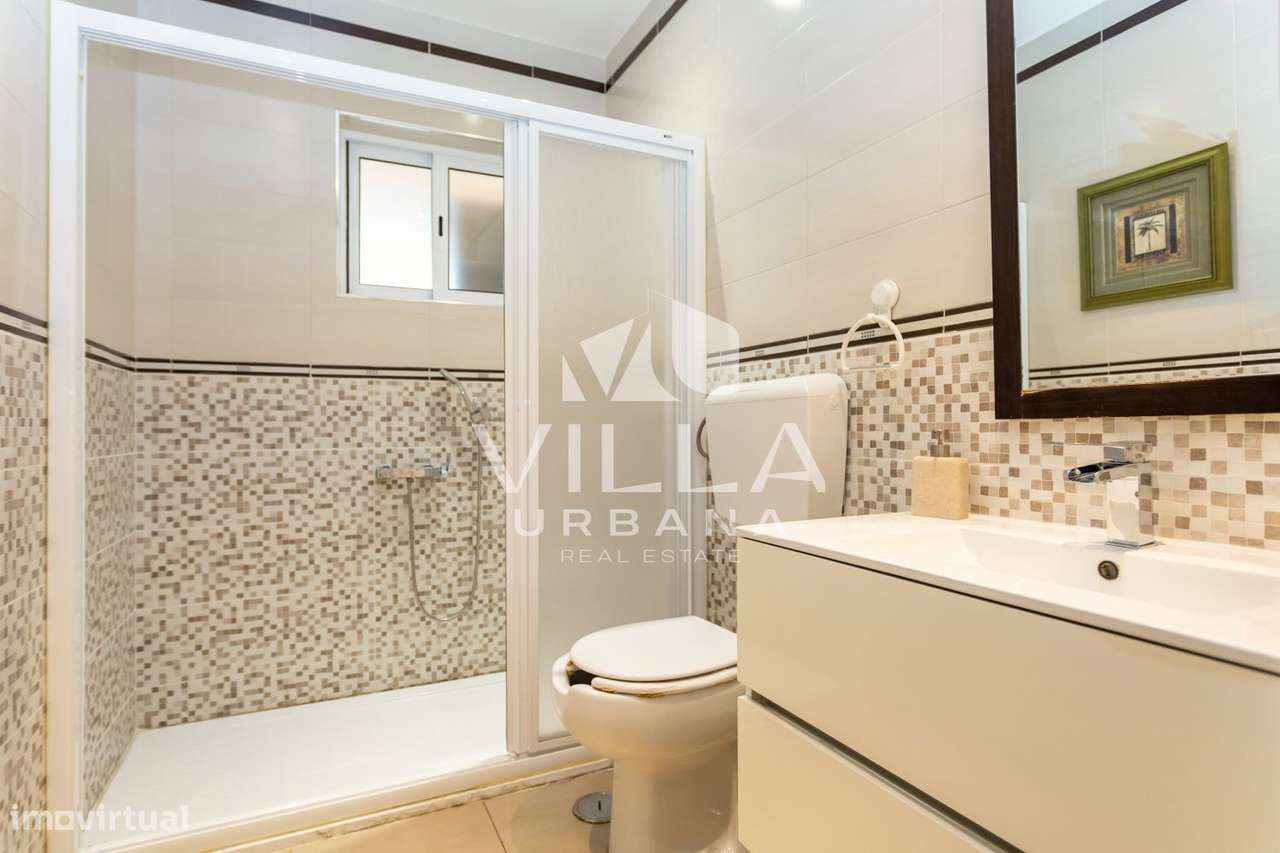 Moradia T3 +1 com Garagem localizada numa zona tranquila em Belverde-35