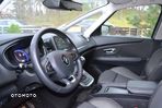 Renault Grand Scenic - 10