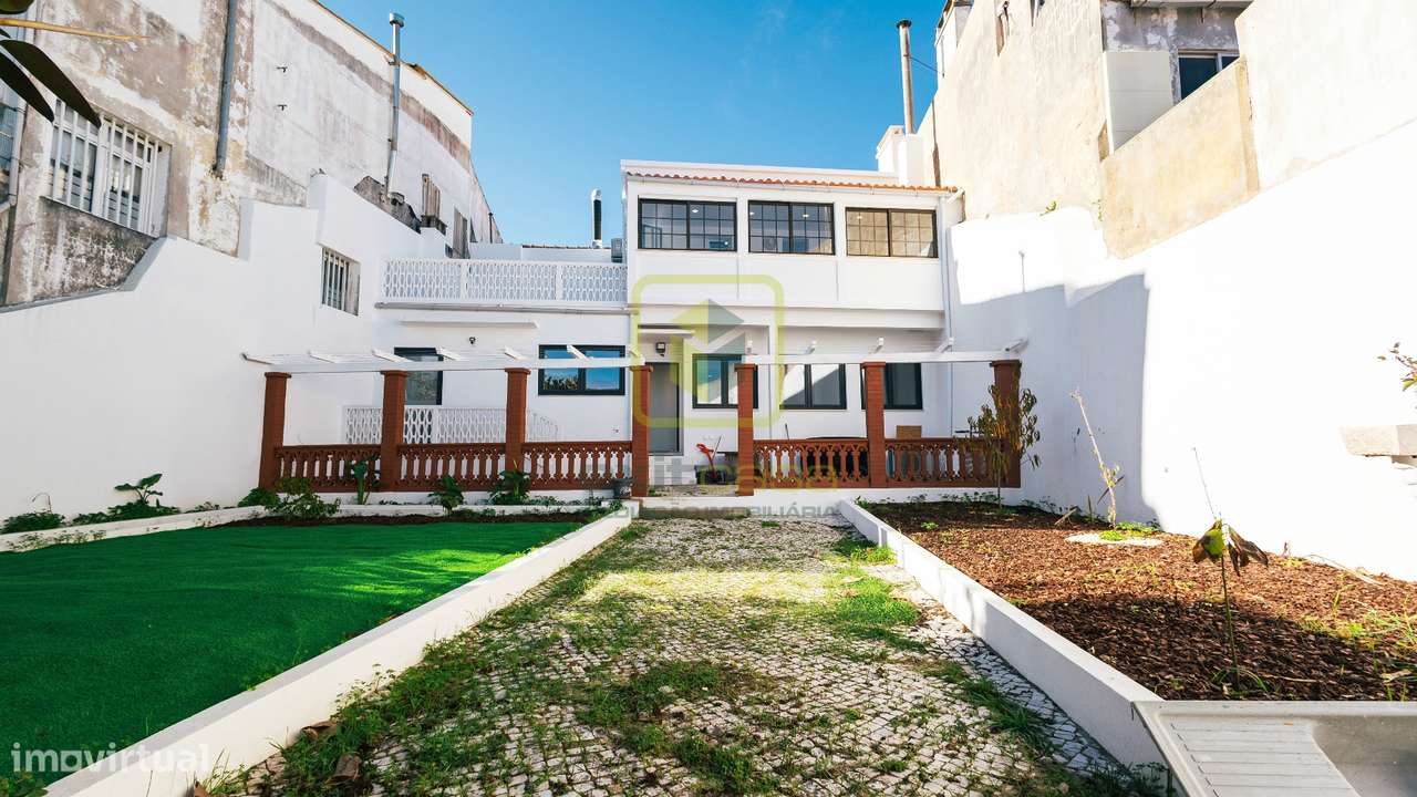 Moradia T4 com vista de mar-32