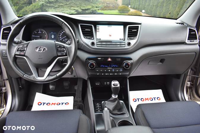 Hyundai Tucson blue 1.6 GDi 2WD Intro Edition - 10