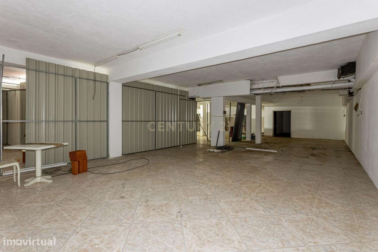 Garagem com Negócio em Funcionamento e Elevado Potencial de Rentabilid-16