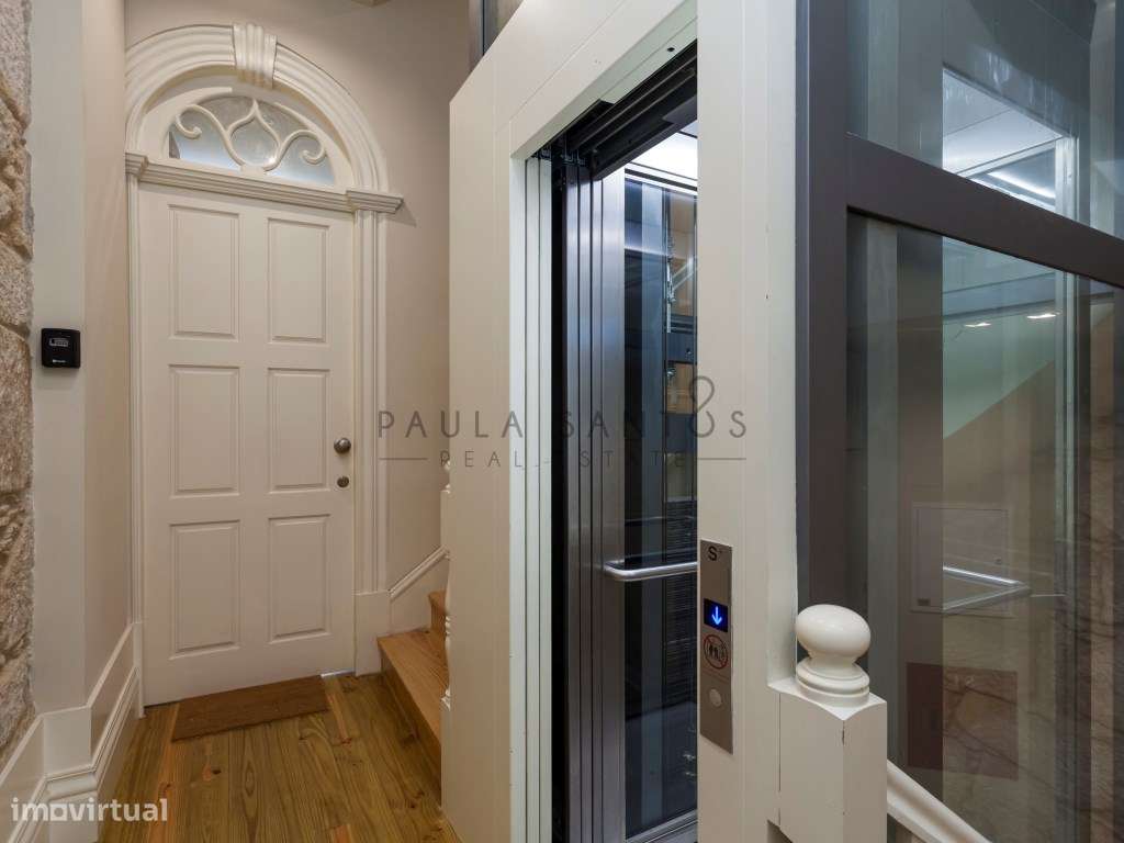 ARRENDAMENTO | APARTAMENTO T0 | CENTRO HISTÓRICO DO PORTO - Grande imagem: 2/24