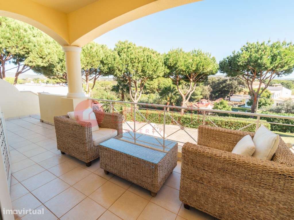 Moradia Duplex T3+1 em Condomínio Privado em Vilamoura-23