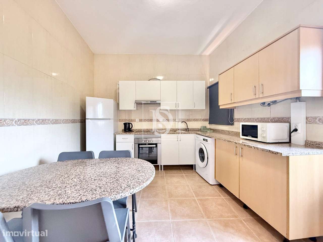 Moradia Multifamiliar - Oportunidade Única de Negócio-21