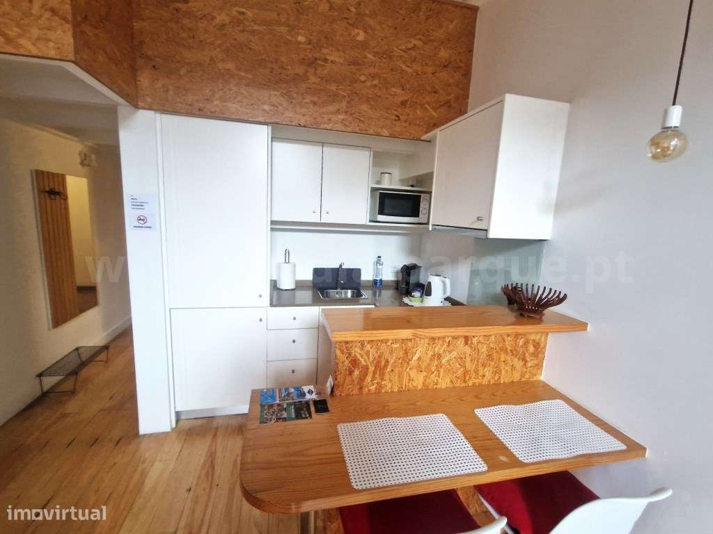 Loft c/terraço no Centro do Porto-10