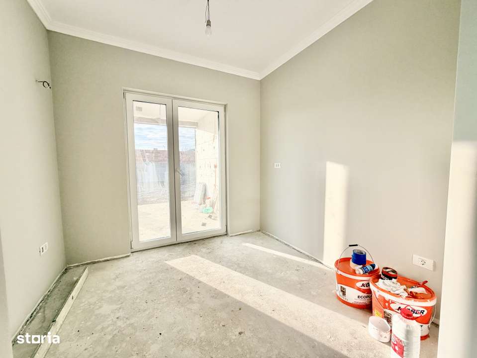 Duplex despartit prin camera tehnica - 81 mp - Mosnita Noua-18
