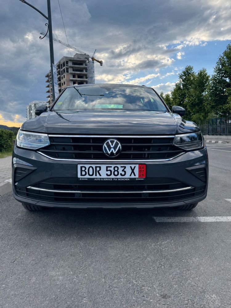 Volkswagen Tiguan II [2016 - Prezent] 2.0 TDI SCR DSG Life 2024