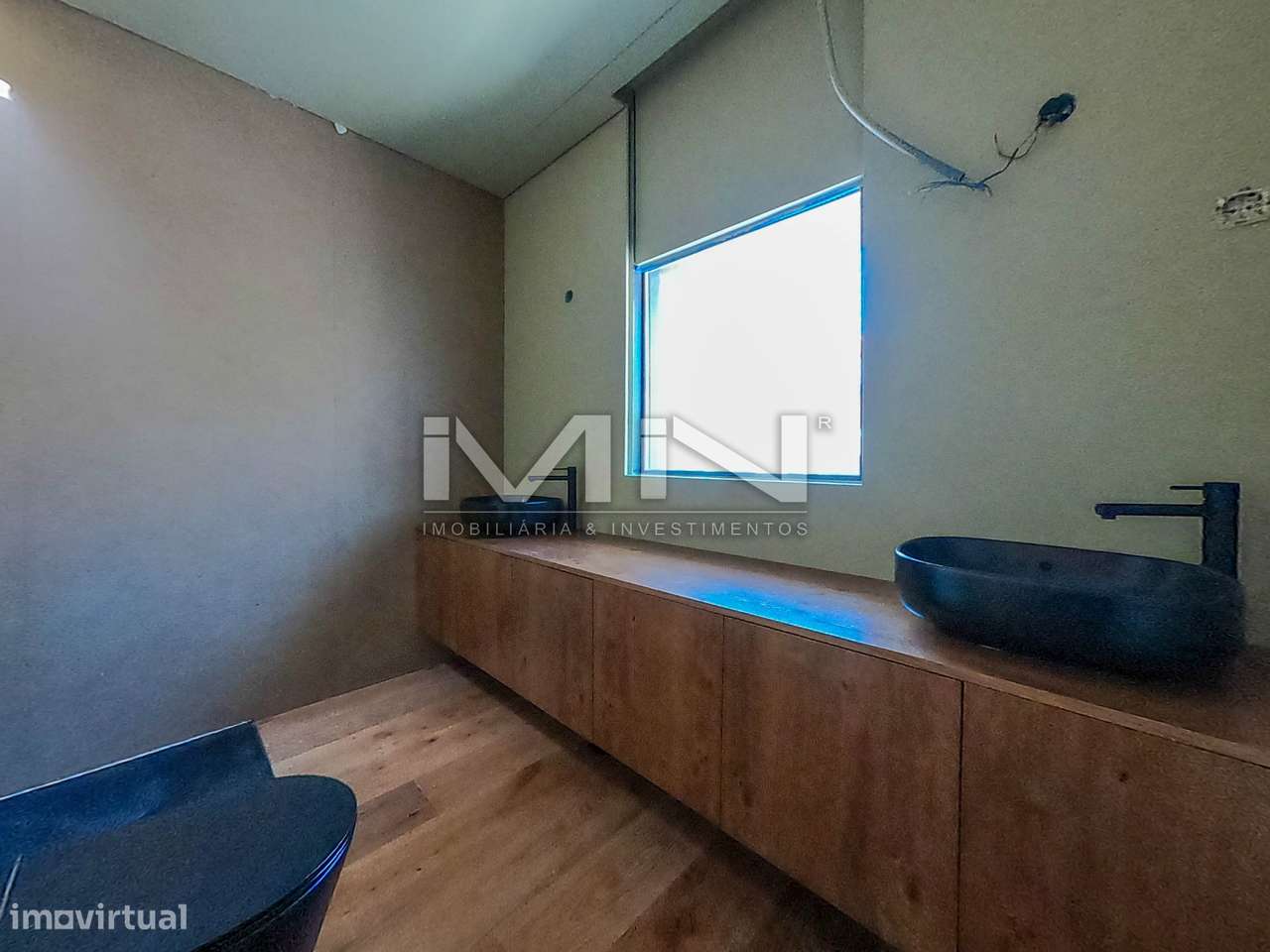 Moradia V4 -c/ piscina - 5 km do Porto-24