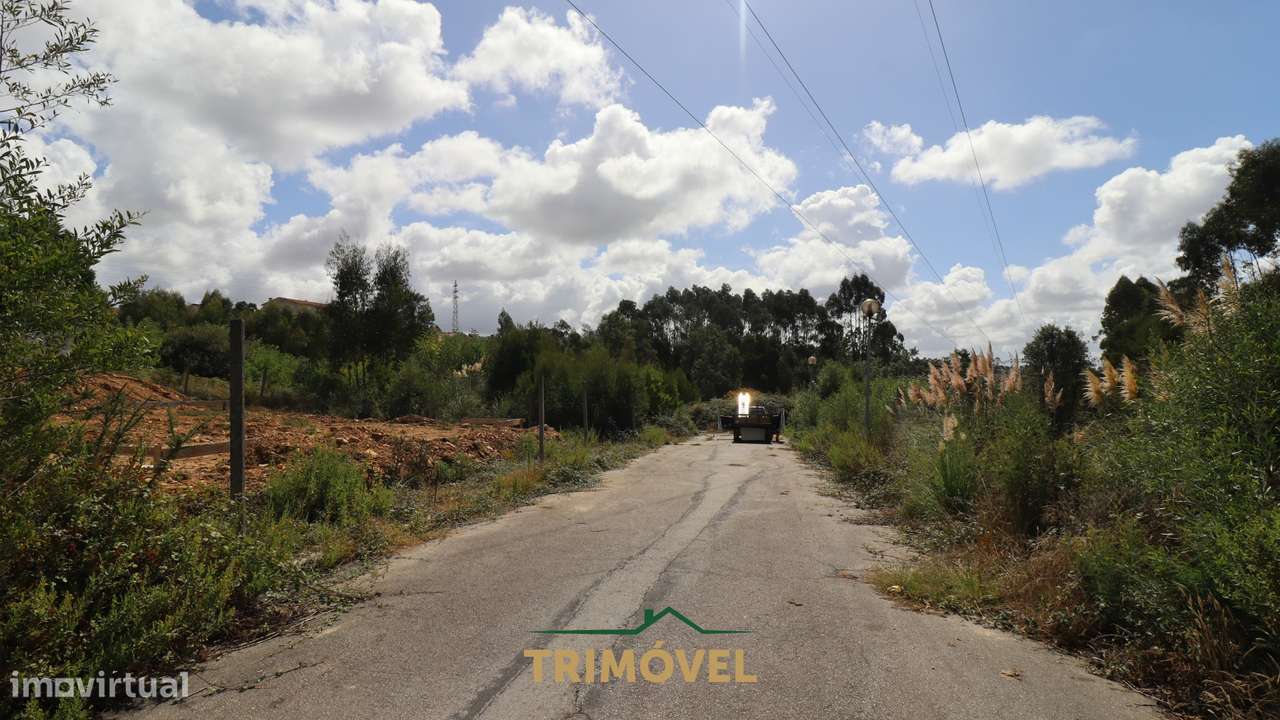Terreno com Projecto em Sanfins, Santa Maria da Feira - Grande imagem: 3/6