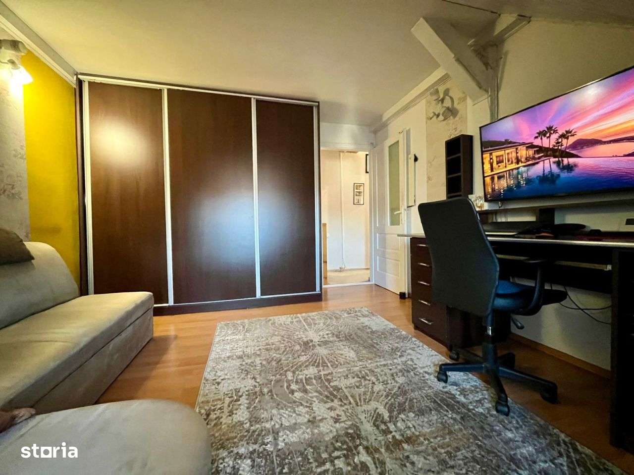 Proprietate la sub 1250 euro/mp-3