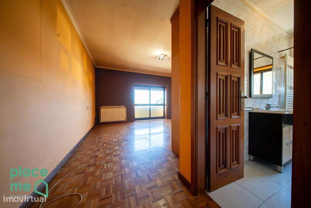 Moradia Individual com mais de 900m2 em Palmeira, Braga-21
