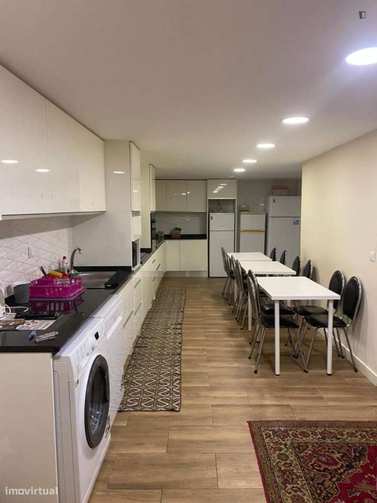 Quarto - localizado em Lisbon - Grande imagem: 5/10