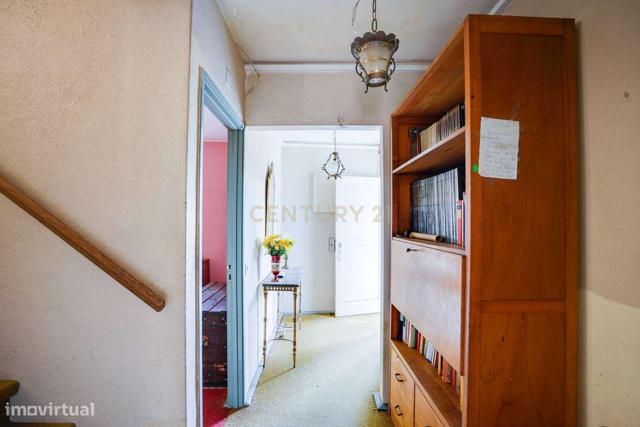 Moradia T6 para venda, próxima da praia de Santo Amaro de Oeiras-9