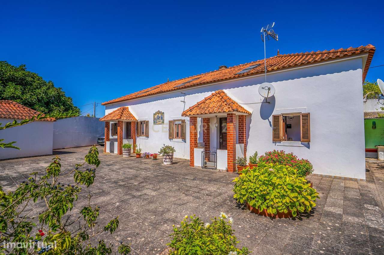 Moradia T4 | Rabaceira | Caldas da Rainha - Grande imagem: 1/36