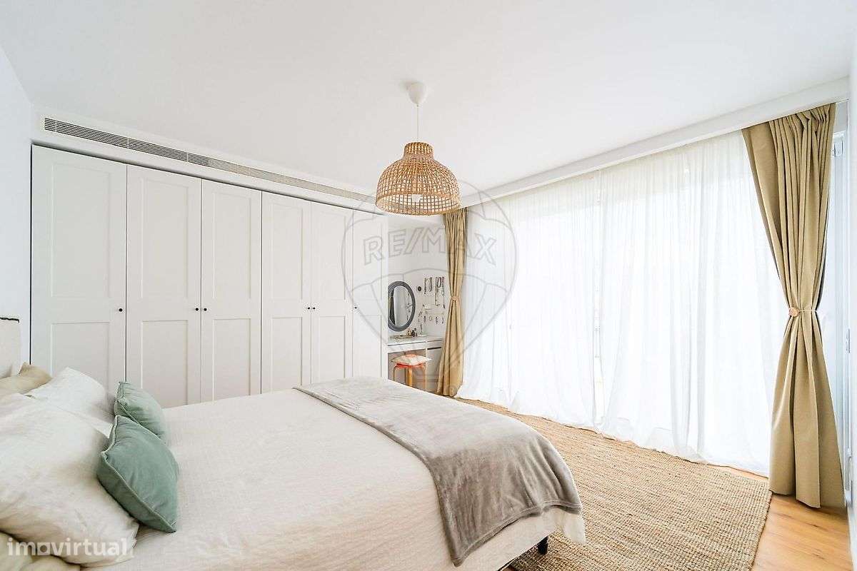 Moradia T5 para venda-17