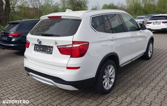 BMW X3 xDrive20d AT xLine - 3