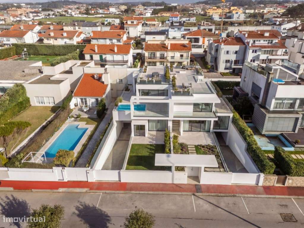 Moradia de luxo com piscina na 1a linha da Praia da Aguda | Vila No... - Grande imagem: 5/34