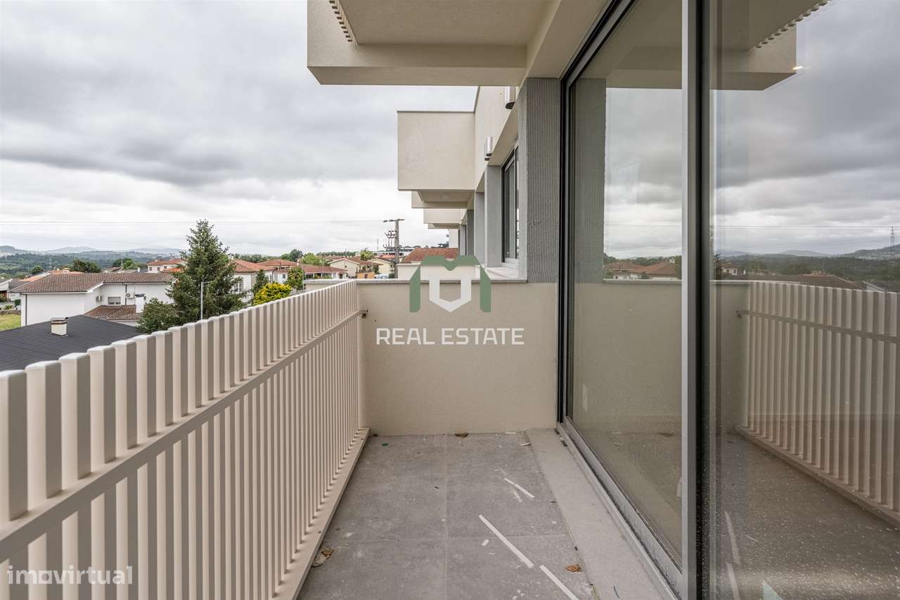 Apartamento T3 NOVO no centro de Amares-3