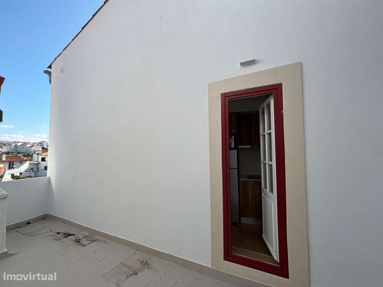 venda de magnifico prédio na Rua da Matemática (4 T0´s e 5 T1's)-44